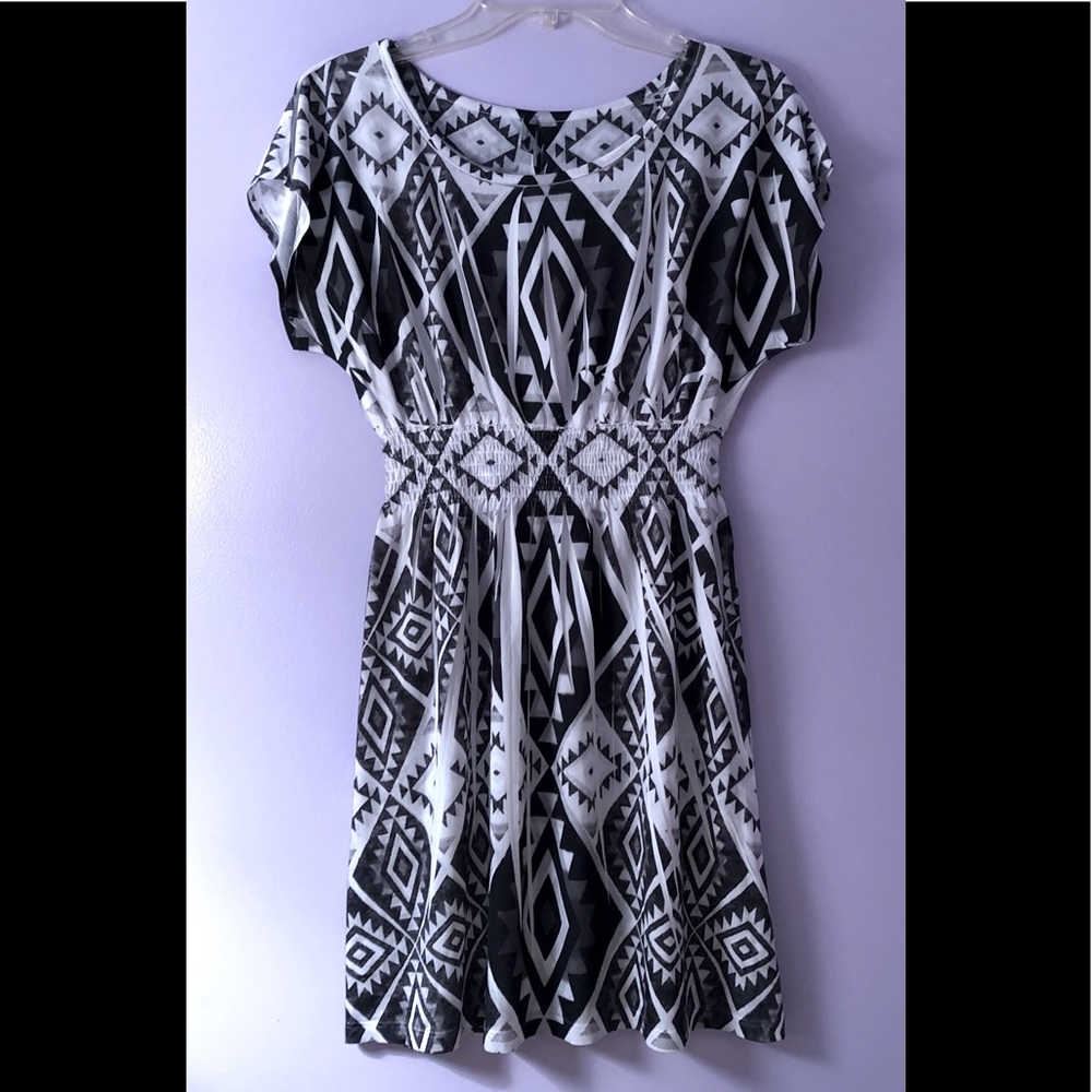 Black/White/Gray Above Knee Dress